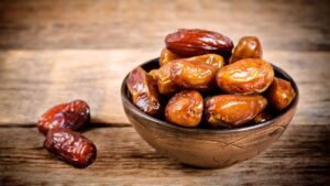 Dates For Weight Loss & Its Nutrition Value