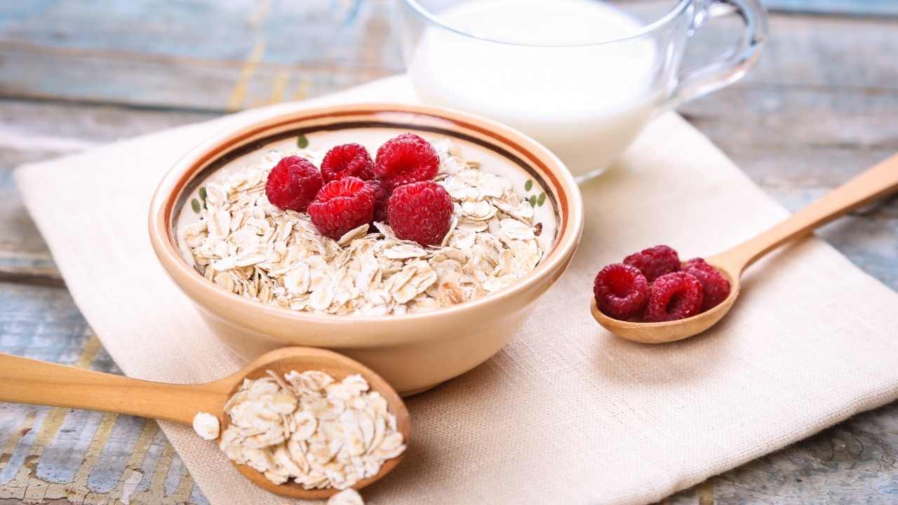 oats-nutritional-facts-and-health-benefits-weight-loss