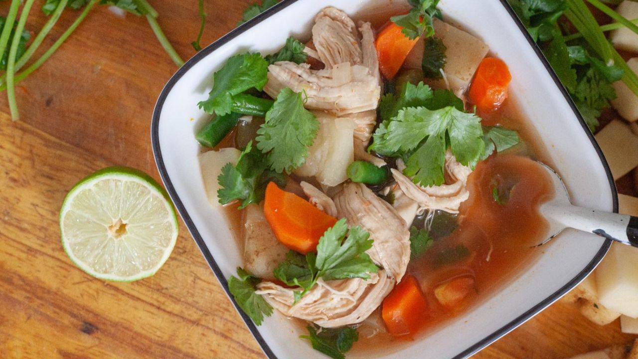 Caldo De Pollo For Weight Loss: Nutrition & Calories